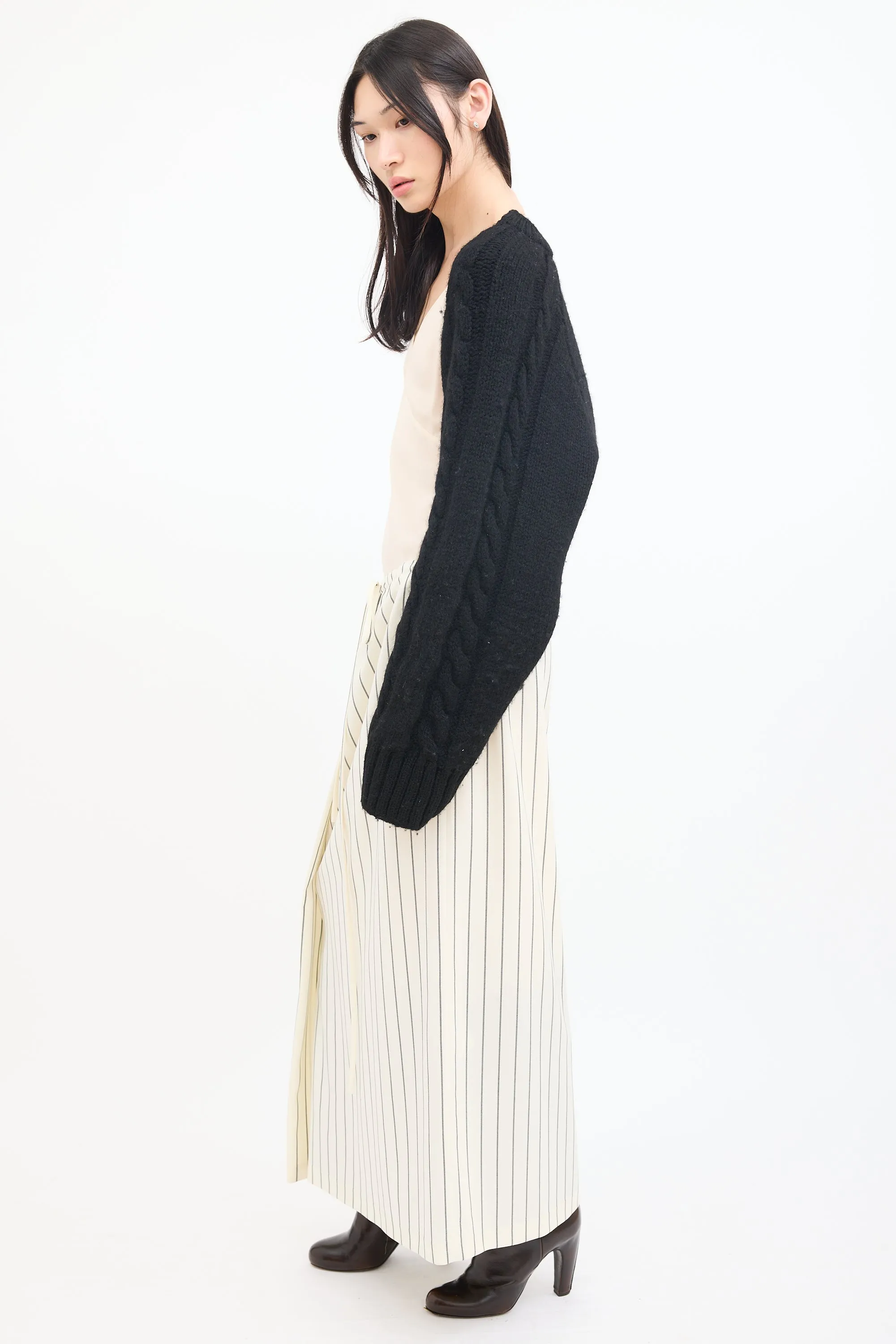 Black Wool Cable Knit Bolero Cardigan