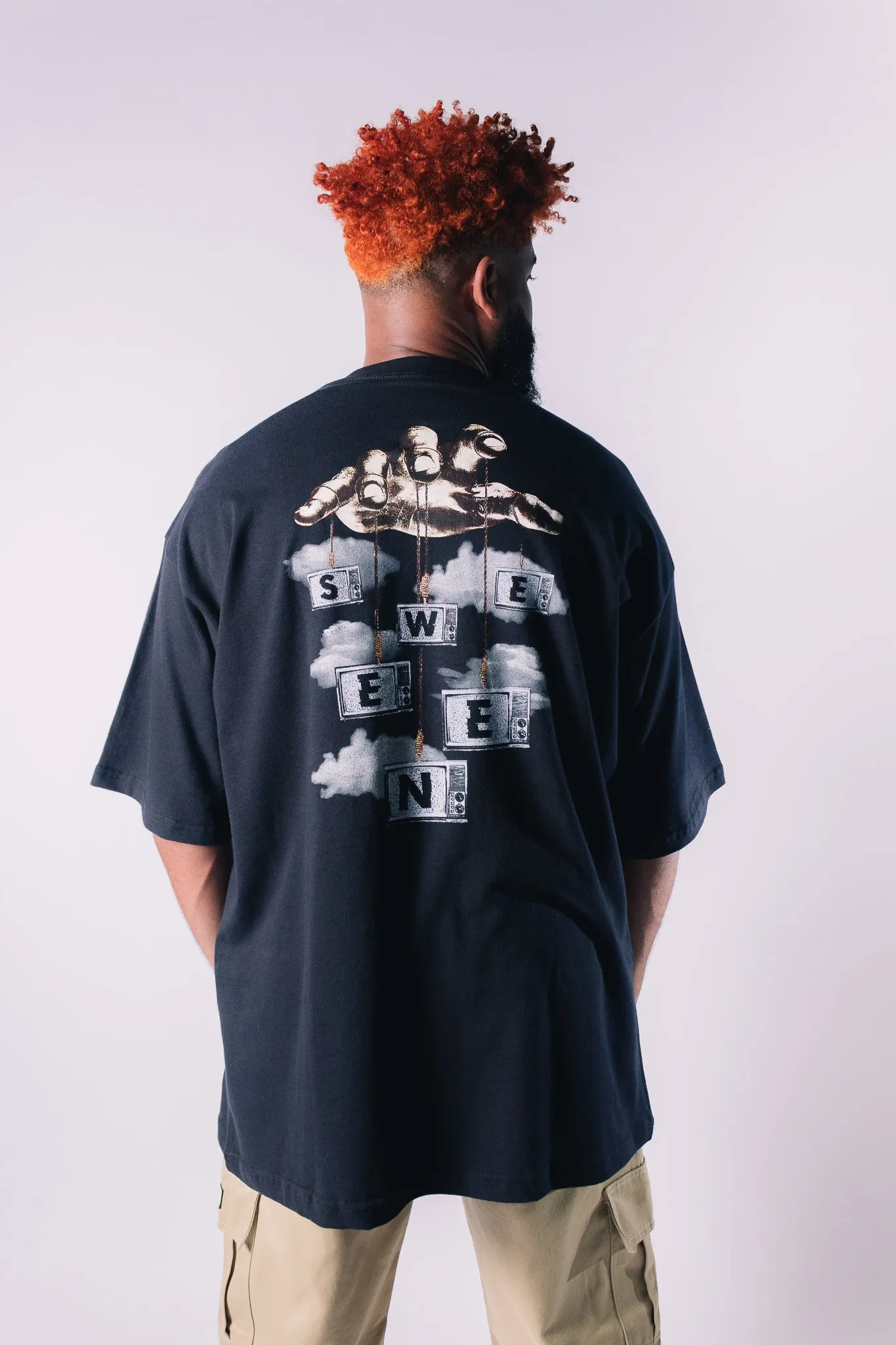Camiseta Oversized Tv Fantoche