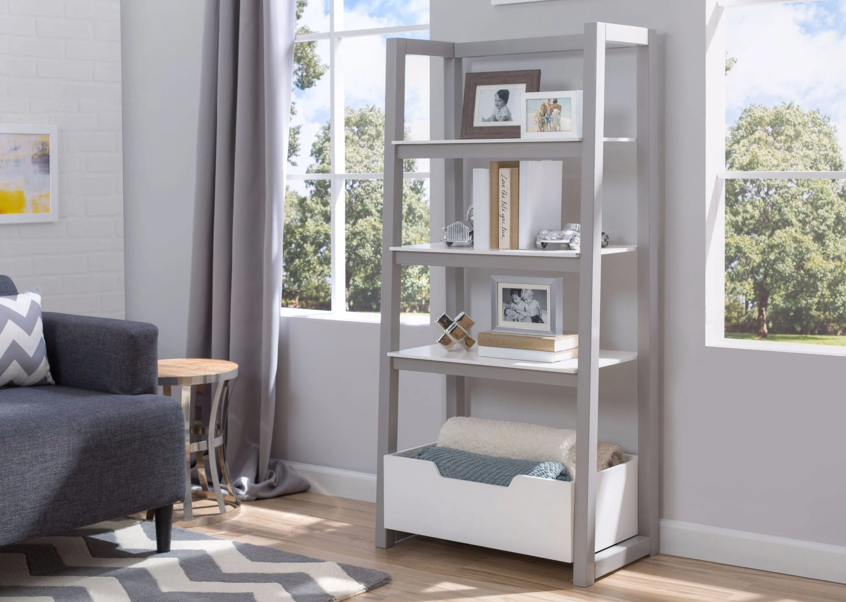 Gateway Ladder Shelf